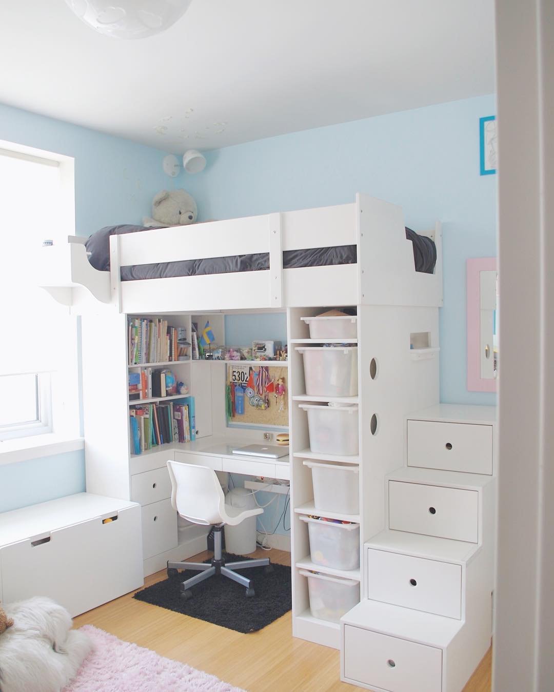 White Loft Work Hub
