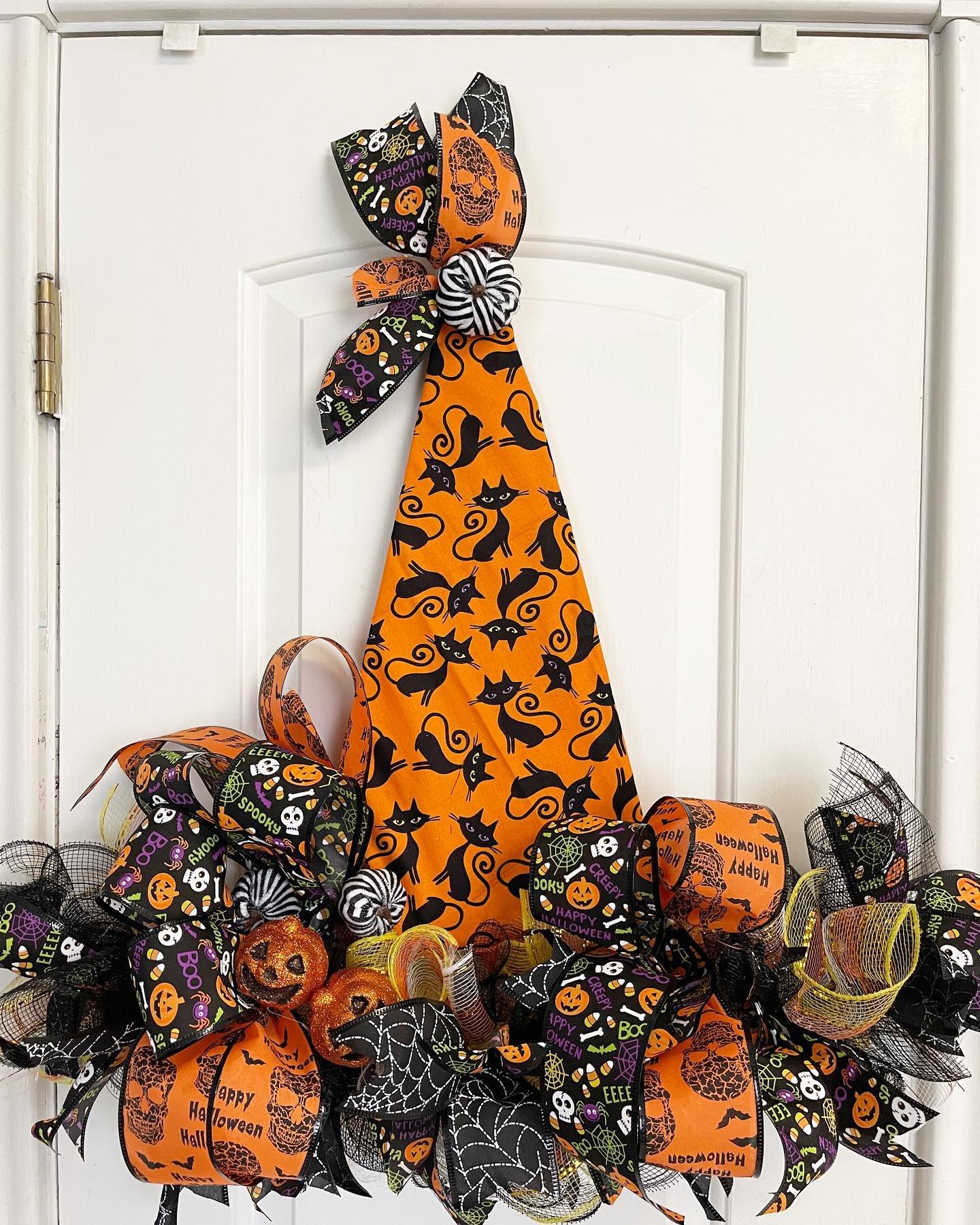 Witch Hat Noncircular Door Decoration