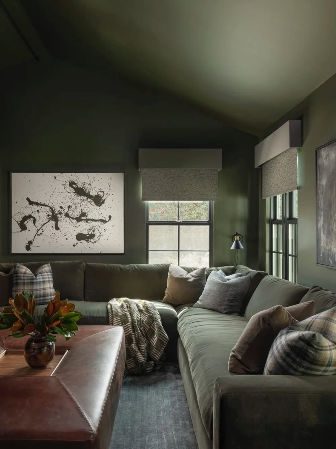 Wraparound Forest Green Room